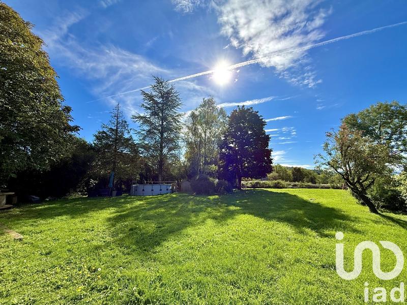 Maison - 240 m² - 8 pièces