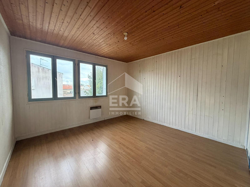 Appartement - 92 m² - 5 pièces
