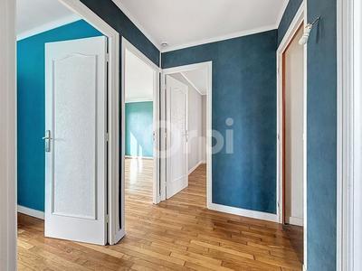 Maison - 131 m² - 6 pièces