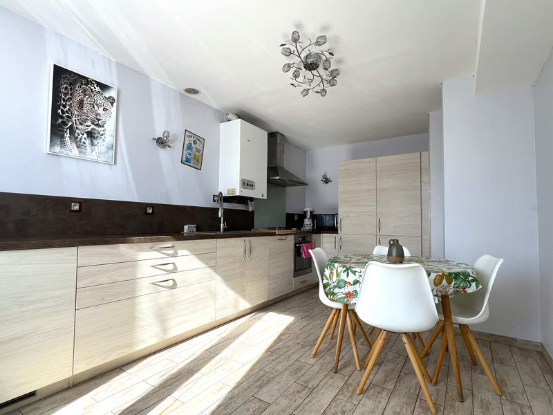 Maison - 155 m² - 7 pièces