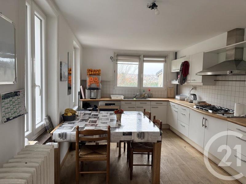 Maison bourgeoise - 368 m² - 13 pièces