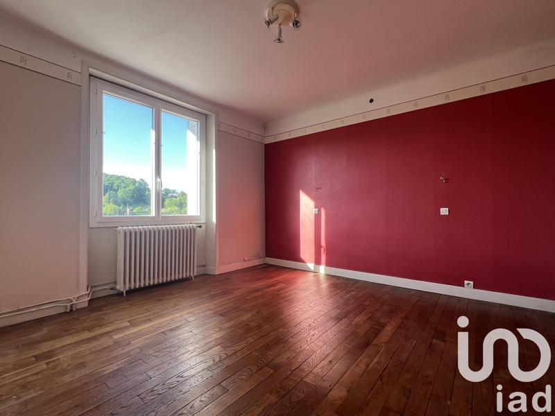 Maison - 220 m² - 9 pièces