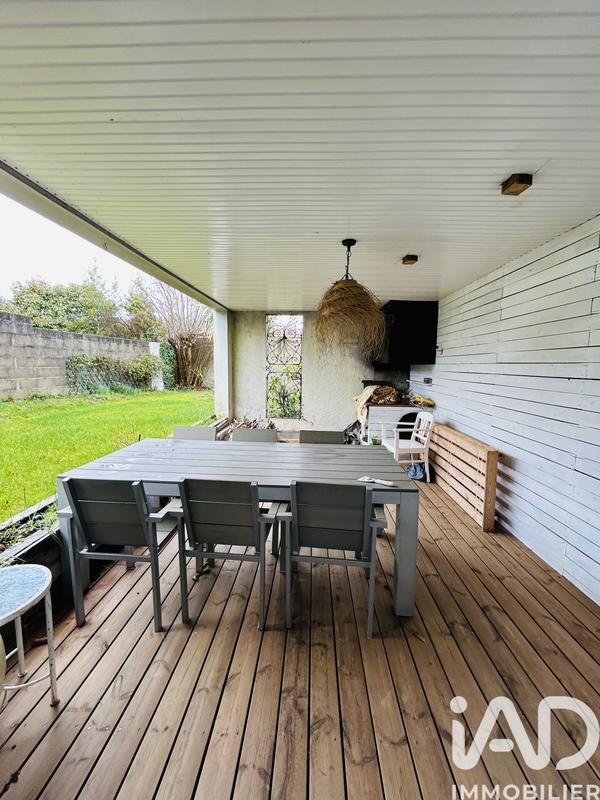 Maison de maîtres - 180 m² - 8 pièces