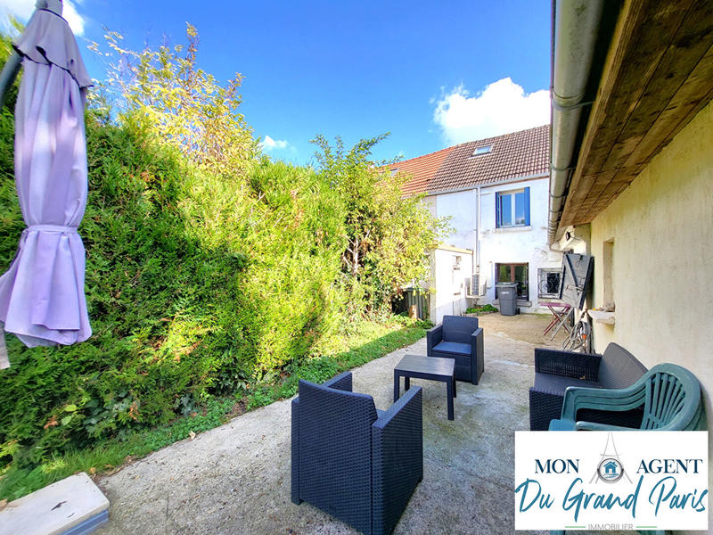 Maison - 84 m² - 5 pièces