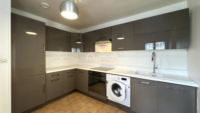 Maison - 84 m² - 3 pièces