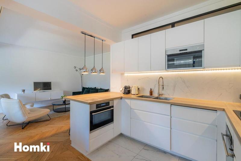 Appartement - 81 m² - 3 pièces