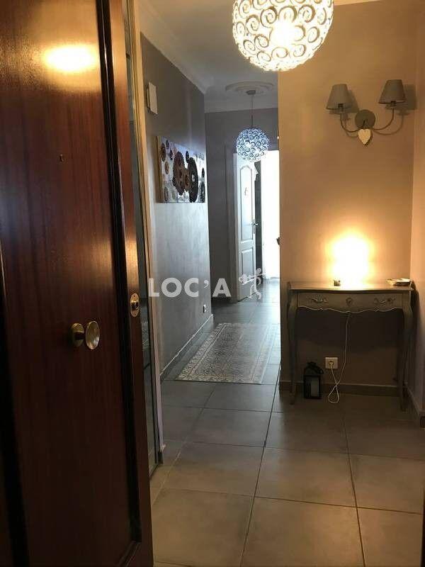 Appartement - 80 m² - 3 pièces