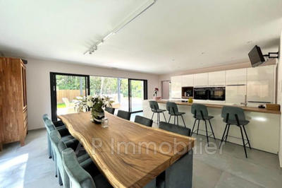 Villa - 145 m² - 5 pièces