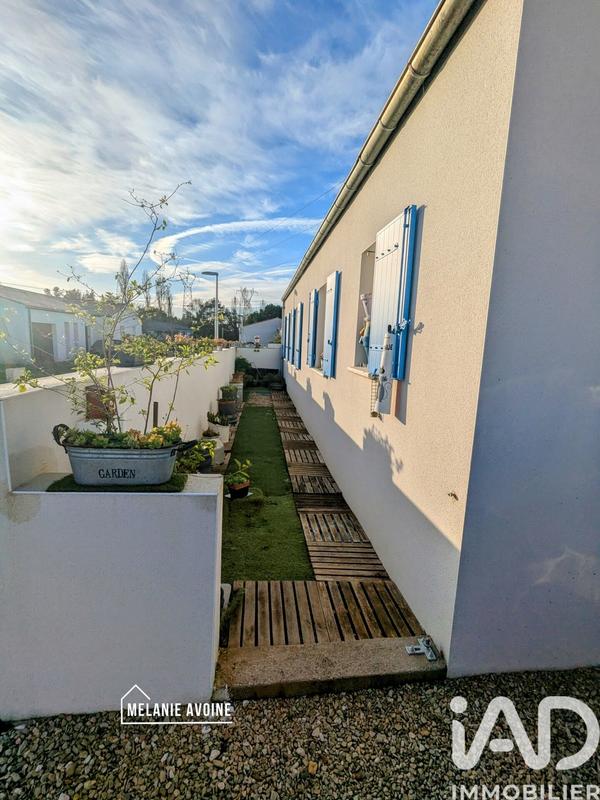 Maison - 93 m² - 4 pièces