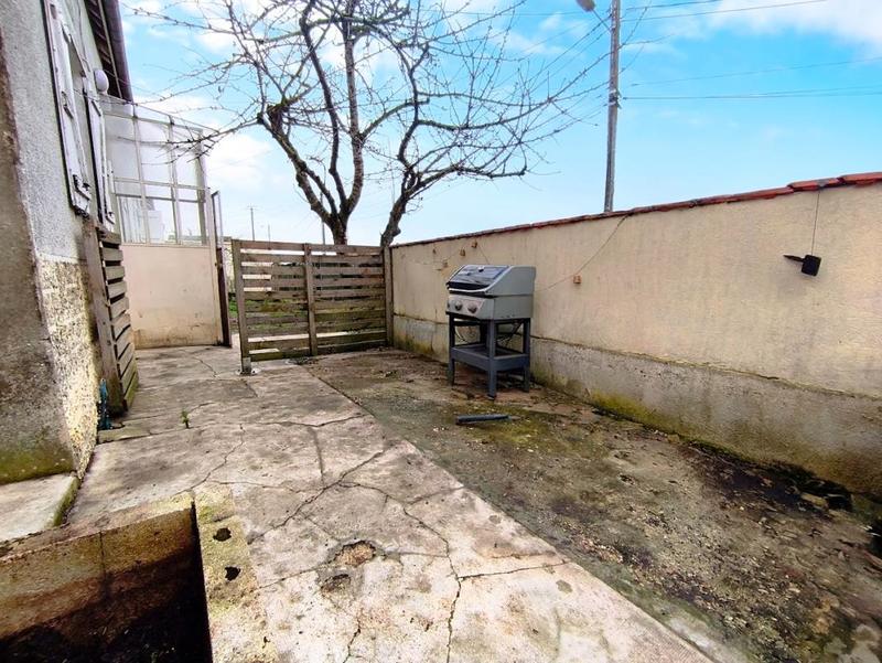 Maison - 110 m² - 6 pièces