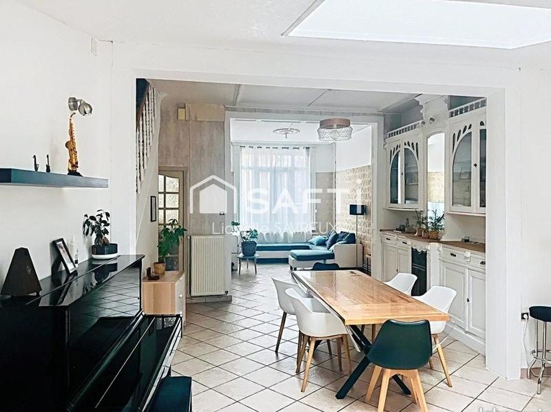 Maison - 139 m² - 7 pièces