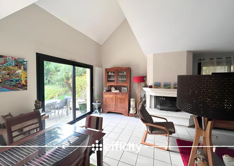 Maison - 135 m² - 5 pièces