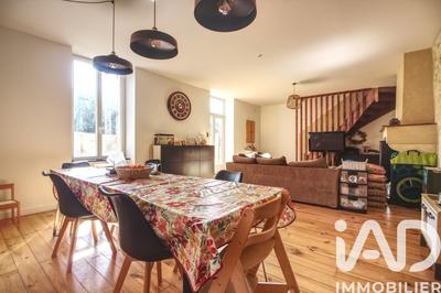 Maison - 139 m² - 5 pièces