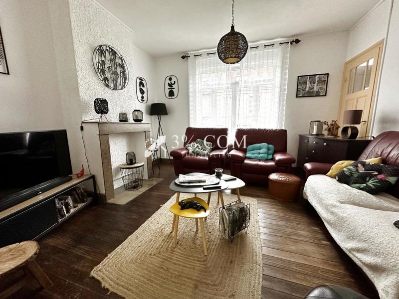 Maison - 88 m² - 4 pièces