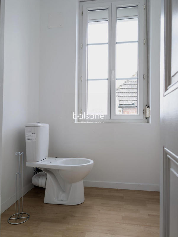 Maison ancienne - 142 m² - 7 pièces