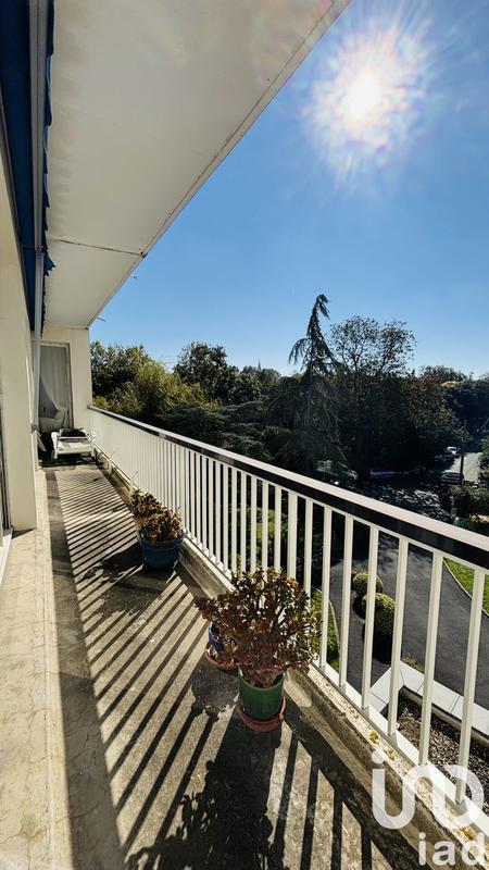 Appartement - 94 m² - 4 pièces