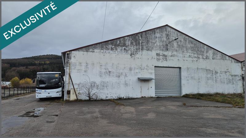 Local commercial - 998 m² - 12 pièces