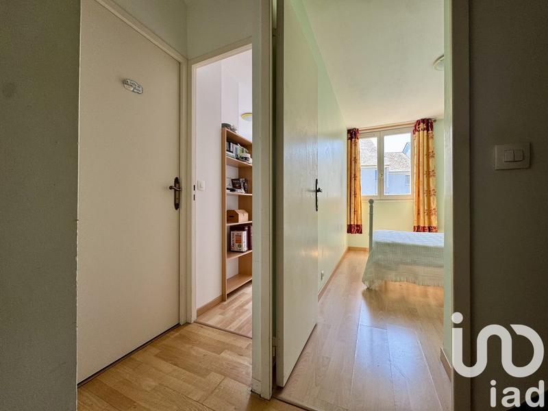Appartement - 93 m² - 5 pièces