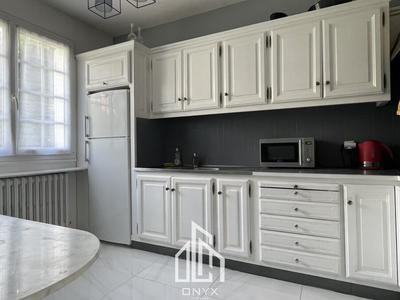 Maison - 160 m² - 7 pièces