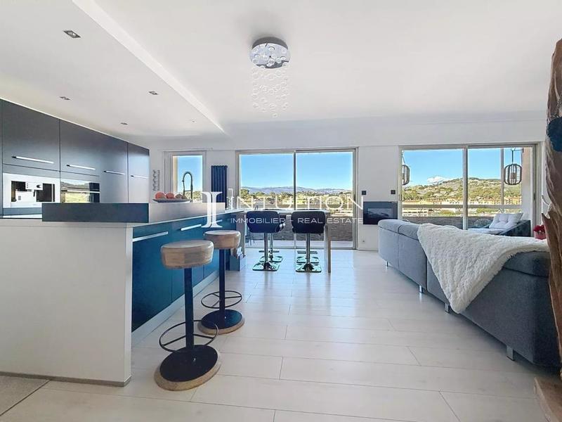 Appartement - 85 m² - 3 pièces