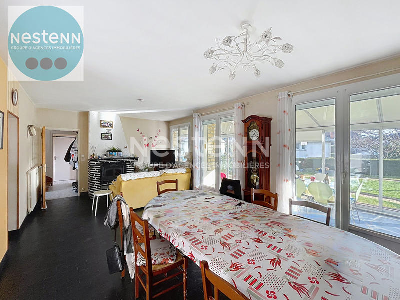 Maison - 151 m² - 8 pièces