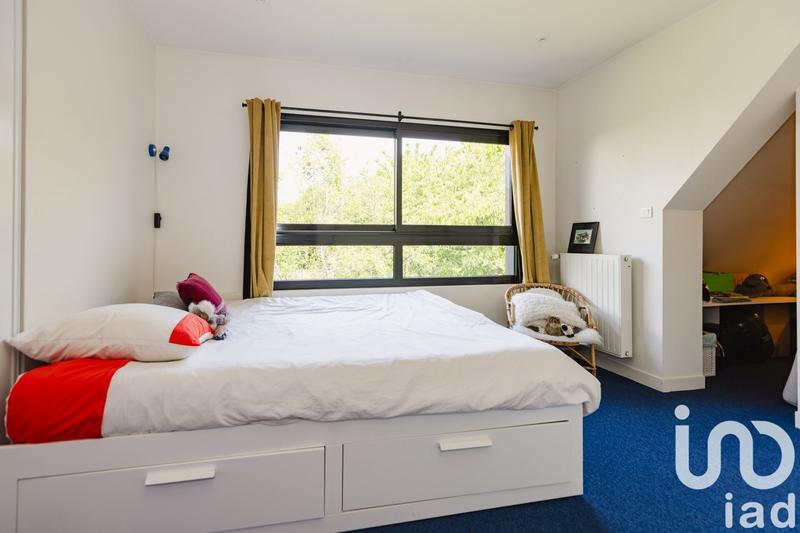 Maison - 246 m² - 8 pièces