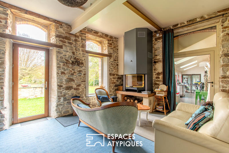 Maison - 530 m² - 12 pièces