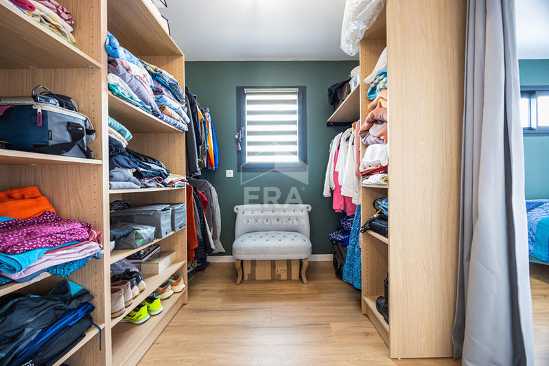 Villa - 140 m² - 5 pièces