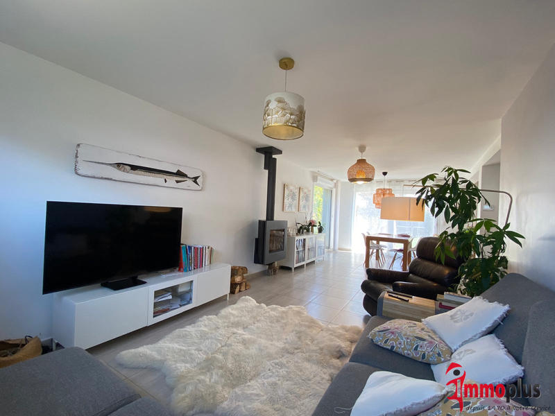 Maison - 145 m² - 6 pièces