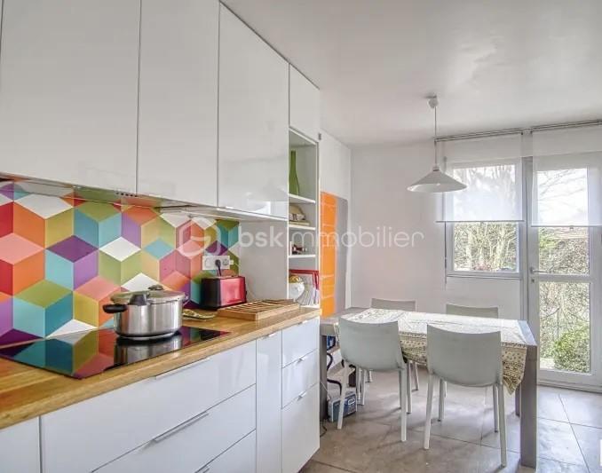 Duplex - 134 m² - 6 pièces