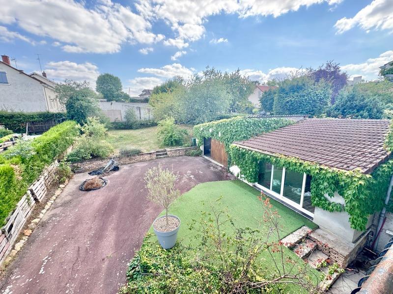 Maison - 170 m² - 7 pièces