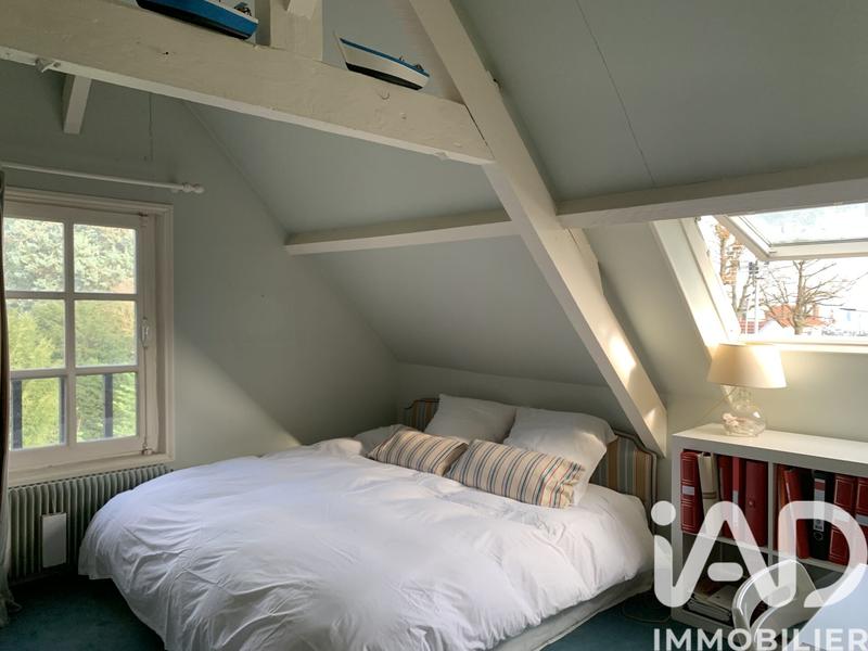 Maison - 187 m² - 7 pièces