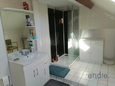 Maison - 275 m² - 11 pièces