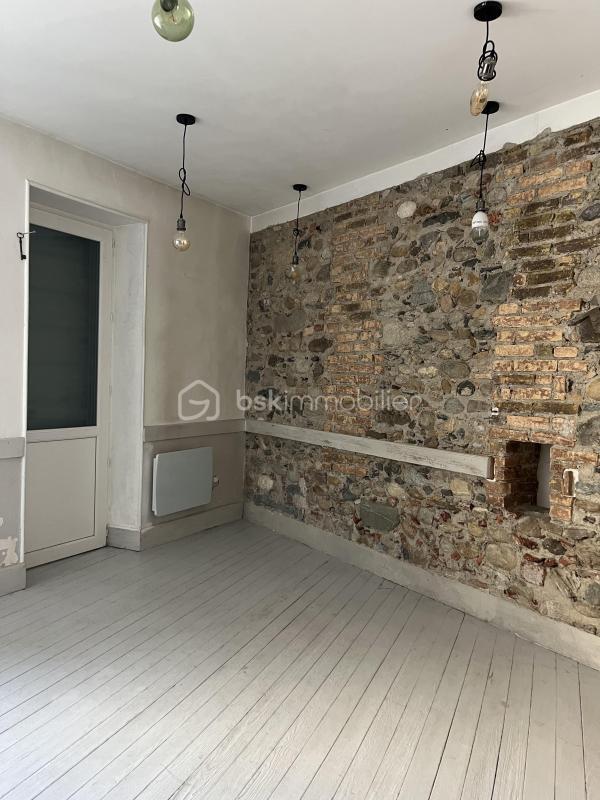 Demeure - 252 m² - 11 pièces