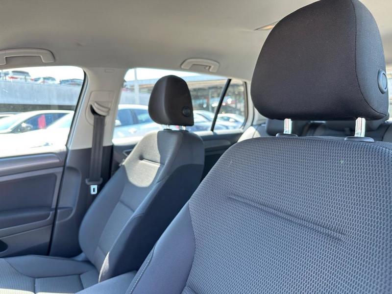 Volkswagen Golf VII (2) 2.0 Tdi 150 Bluemotion Technology Confortline Business Dsg7 5p