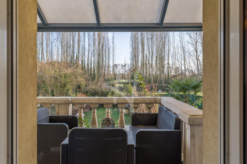 Maison ancienne - 130 m² - 1 pièce