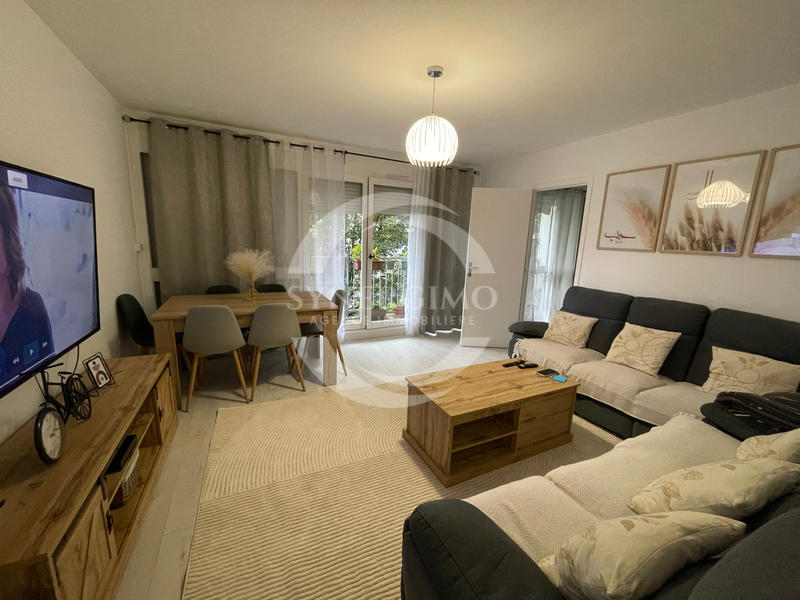 Appartement - 79 m² - 4 pièces