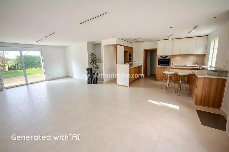 Maison - 107 m² - 4 pièces