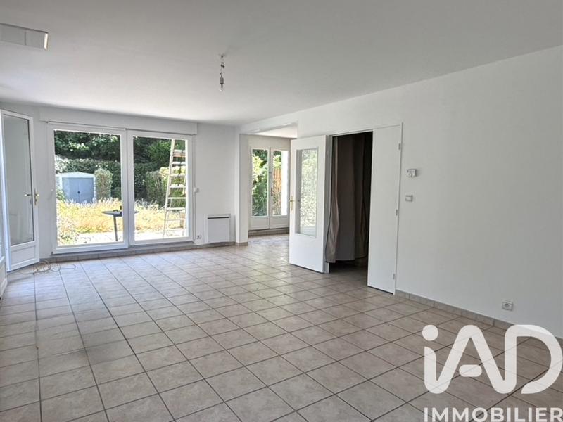 Maison - 95 m² - 6 pièces