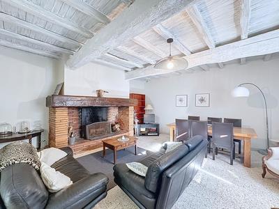 Maison - 294 m² - 4 pièces