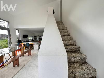 Maison d'architecte - 253 m² - 7 pièces