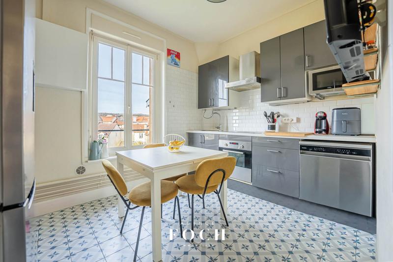 Appartement - 74 m² - 4 pièces