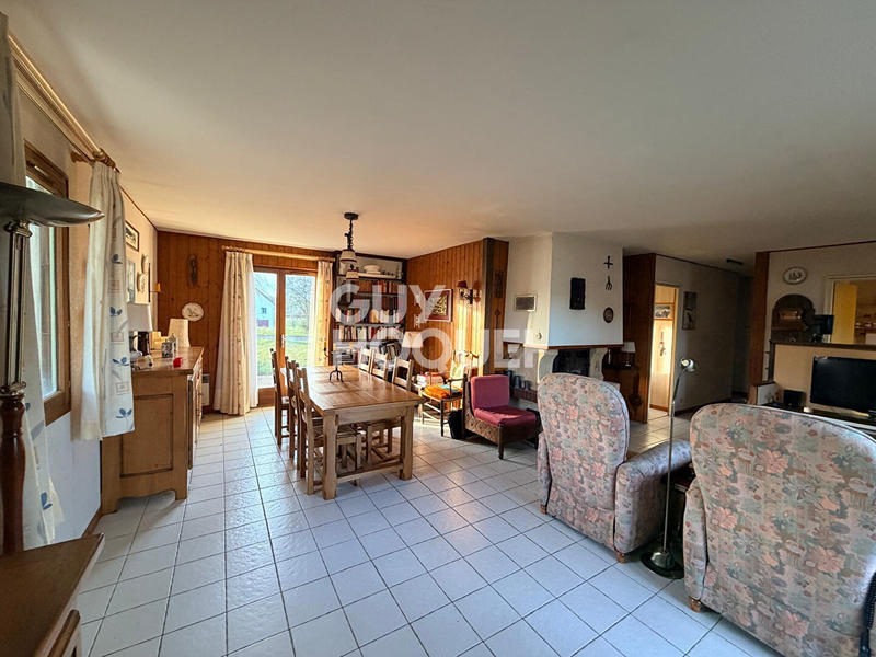 Maison - 98 m² - 4 pièces