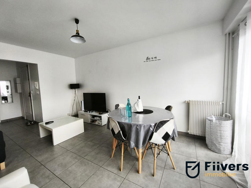 Appartement - 79 m² - 4 pièces