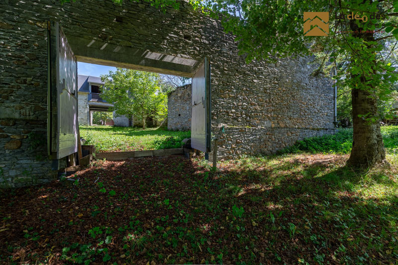 Maison traditionnelle - 190 m² - 5 pièces