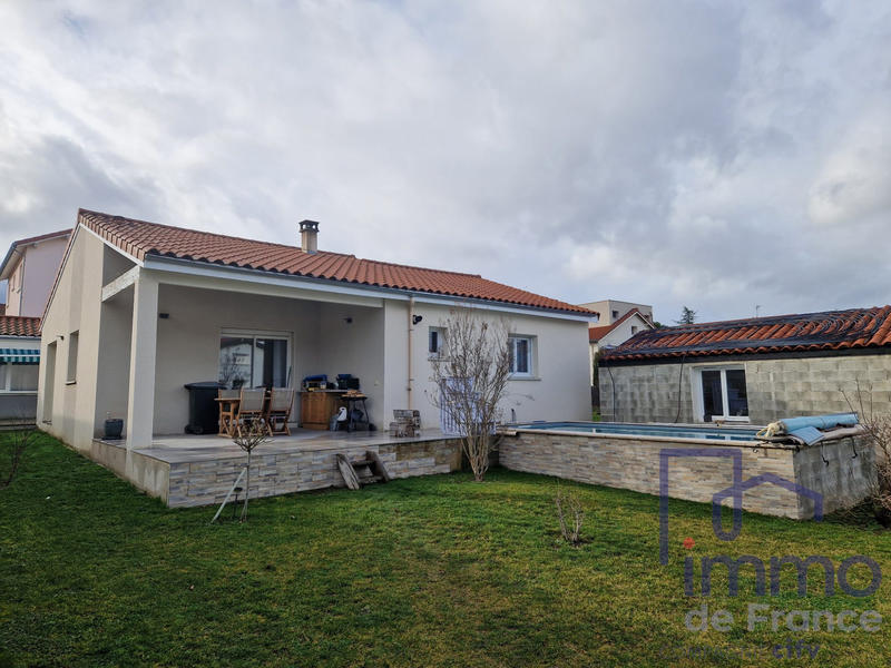 Villa - 120 m² - 4 pièces