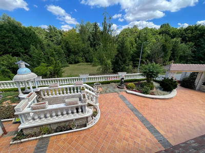 Maison - 174 m² - 6 pièces