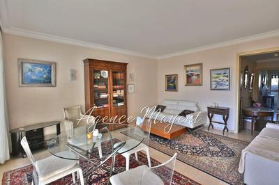 Appartement - 60 m² - 2 pièces