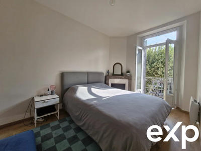 Appartement - 80 m² - 3 pièces