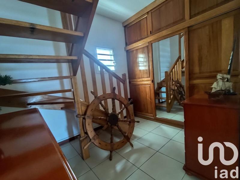 Maison - 200 m² - 5 pièces